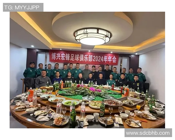 郑州迎来足球明星助阵本地赛事共同推动足球文化发展